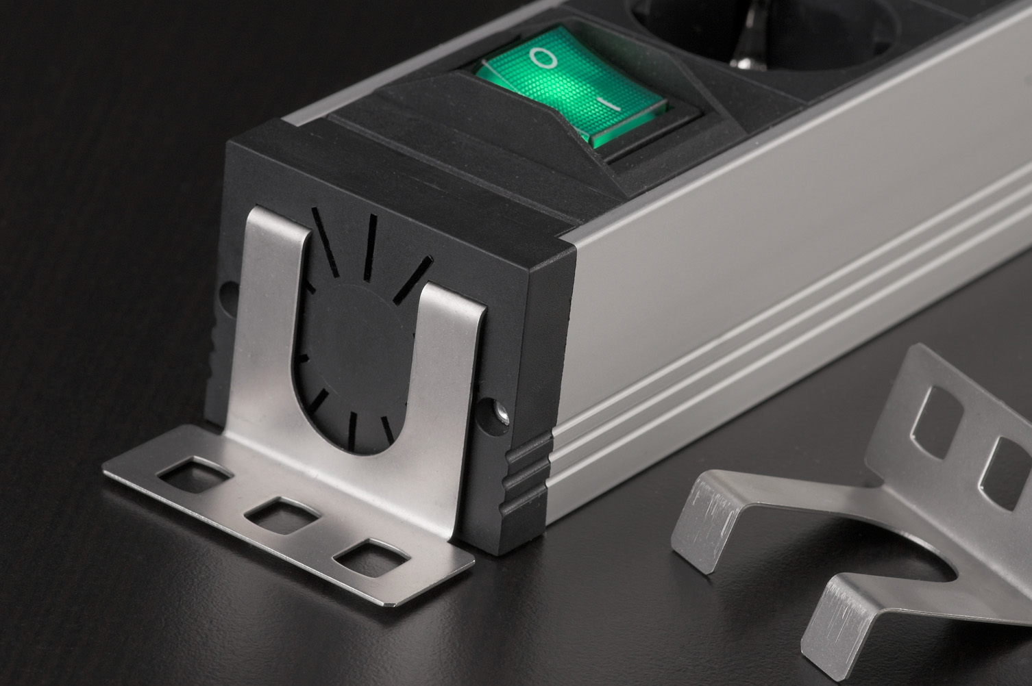 41-6744--Steckdosenleiste 6-fach PC - STL6PC